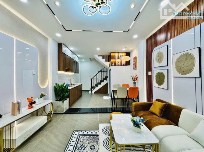 SÁT QUẬN 1🔥HẺM XE HƠI 6M🔥- ĐINH TIÊN HOÀNG - 3 TẦNG BTCT-36M2- NGANG 4M - CHỈ 5.35 TỶ
