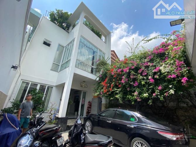(ĐỘC NHẤT) BIỆT THỰ HIẾM ĐƯỜNG C18 KHU K300  - 9 x 16M - 3 TẤM ĐẸP VÀO Ở NGAY