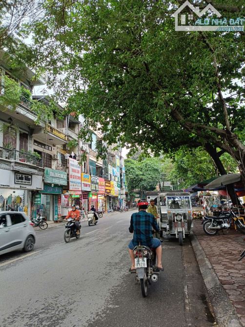 Nhà đẹp Hoàng Quốc Việt 45 m2 MT5m THANG MÁY GIÁ 12.2 tỷ
