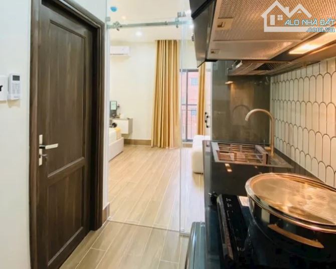 KHỦNG! CHDV Hầm + 6 Tầng Trần Bình Trọng, Bình Thạnh – 87m², Dòng Tiền 100TR/Tháng - 22.8T