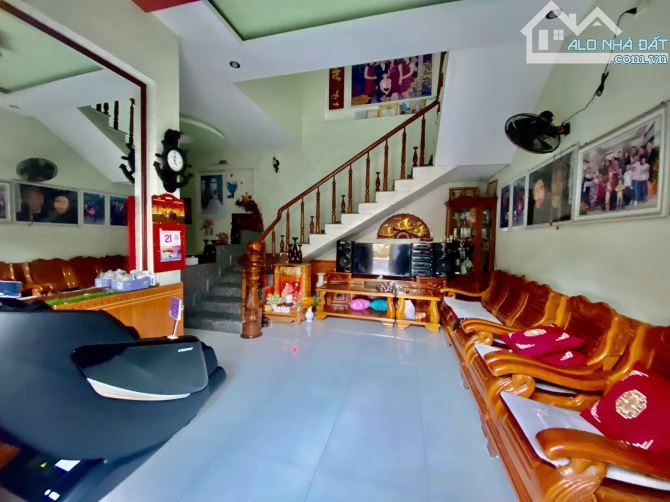 🔥BÁN ĐẤT TẶNG NHÀ 2 TẦNG - KIỆT NGUYỄN LƯƠNG BẰNG - CÁCH ĐƯỜNG CHỈ 30M - NHỈNH 3 TỶ🔥