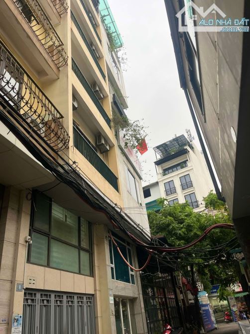 LẠC LONG QUÂN TÂY HỒ 50m 5 TẦNG GIÁ 14,3 TỶ  NHÀ ĐẸP NỘI THẤT SANG TRỌNG