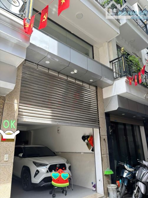 Bồ Đề  cách cầu Chương Dương 200m - 55m 5tầng ô tô vào nhà - chỉ 13tỷ2 thương lượng.