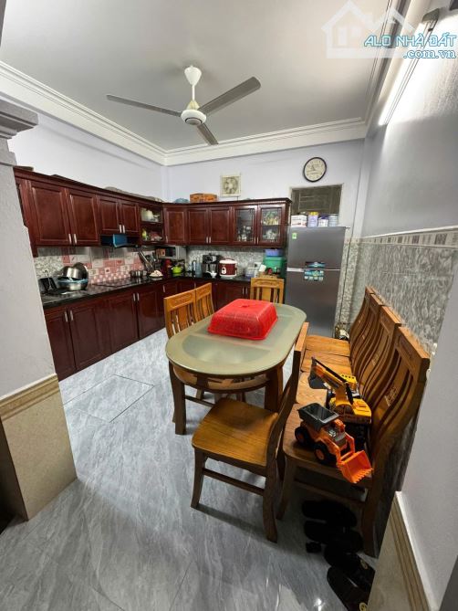 NHÀ ĐẸP MỄ TRÌ – 6 TẦNG MỚI – GẦN PHỐ – GẦN Ô TÔ – GIÁ 6,3 TỶ