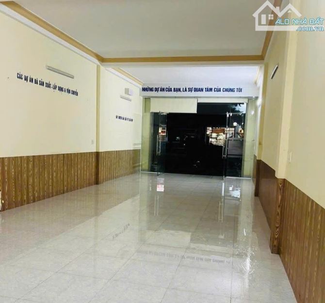 CHO THUÊ NHÀ 2 TẦNG TRÔNG T1 MẶT TIỀN NGUYỄN HỮU THỌ LÀM VP/KD