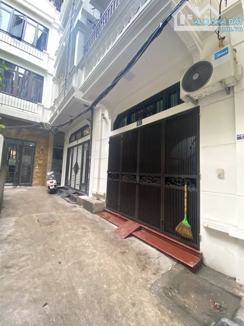 BÁN NHÀ XUÂN THỦY, CẦU GIẤY, DT 50M, 5 TẦNG MT 4,5M, GIÁ NHỈNH 11 TỶ