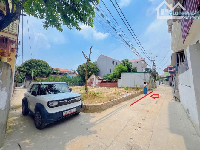 Bán 100m2 đất măt tiền 5m trục chính Thường Lê, Đại Thịnh, Mê Linh ô tô vào nhà giá đầu tư