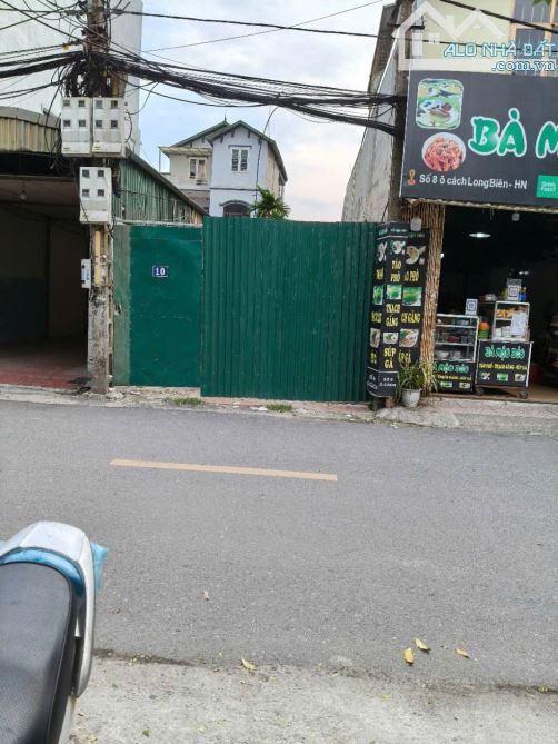 MẶT PHỐ Ô CÁCH 15 tỷ 66m VỈA HÈ KINH DOANH CHO THUÊ ĐỈNH,LONG BIÊN
