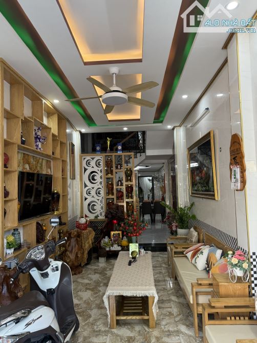 🆘🆘Nhà 3 Tầng chính chủ xây ở Mặt đường 7m5 Hoà Minh Q. Liên Chiểu Vị trí Vừa ở Vừa Kinh