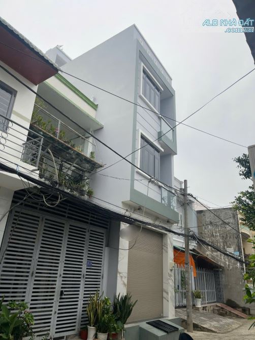 BÁN NHÀ ĐƯỜNG 8M-  HỒ HỌC LÃM AN LẠC BÌNH TÂN 80M-  4 TẦNG SÂN THƯỢNG 4PN 5WC NHỈNH  6 TỶ