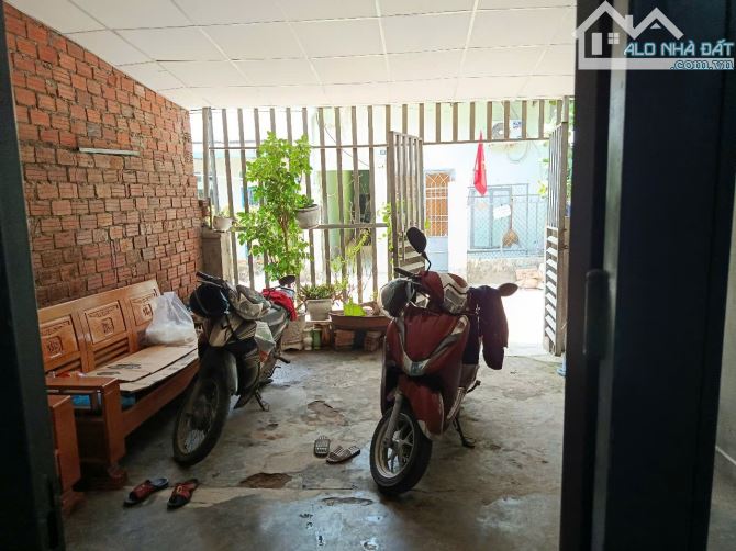 BÁN NHANH ĐẤT TẶNG NHÀ GÁC LỬNG, TRUNG TÂM HÒA KHÁNH, 2.45 TỶ. TL - 11