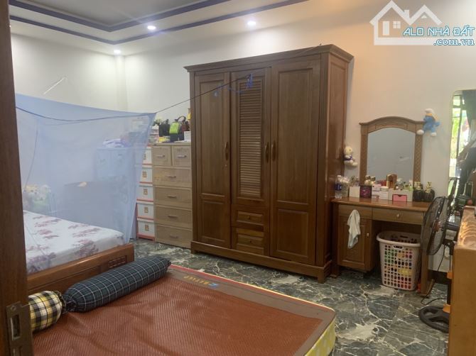 GẤP BÁN NHÀ 2TẦNG, VÀO Ở NGAY, CẠNH CHỢ HÒA KHÁNH, TRUNG TÂM LIÊN CHIỂU. 3.6 TỶ - 1