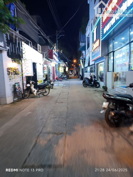 Bán Nhà Ngõ Kinh Doanh, Lô Góc Lê Văn Hiến, Bắc Từ Liêm, Ô Tô, Kinh Doanh, 43m2 , 5.95 Tỷ - 1