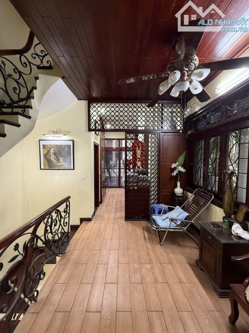 BÁN GẤP NHÀ PHÂN LÔ, TRẦN QUỐC HOÀN, Ô TÔ, 40M, 5 TẦNG, 14.3 TỶ - 1