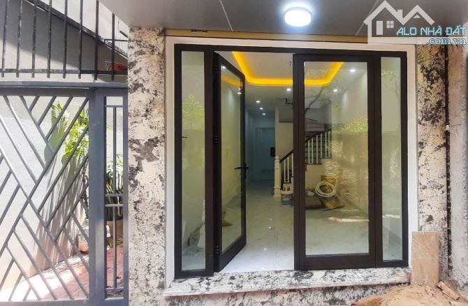 BÁN NHÀ MỚI ĐẸP – THANG MÁY Ô TÔ ĐỖ CỬA – GẦN MẶT PHỐ ĐỨC GIANG LONG BIÊN – CHỈ 10,8 TỶ TL - 1