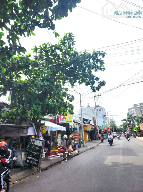 BÁN NHÀ QUỐC LỘ 13 - ĐƯỜNG SỐ 8 GẦN CHỢ BÌNH TRIỆU - GẦN 65M2 - NHỈNH  4 TỶ - SỔ VUÔNG VỨC - 1