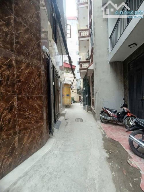 BÁN NHÀ LÔ GÓC HỒ TÙNG MẬU (GẦN ĐH THƯƠNG MẠI) - 35M2, 5 TẦNG, MT 4,8M - GIÁ 8,4 TỶ - 1