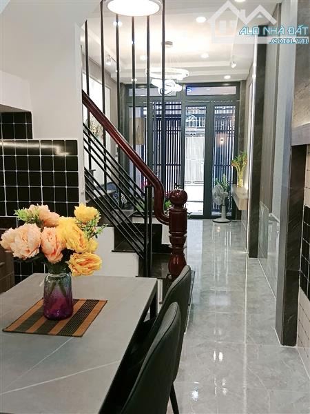 NGANG KHỦNG 9M LÔ GÓC - 90M2- 3 TẦNG - BẠCH ĐẰNG, BÌNH THẠNH NHỈNH 8 TỶ - 1