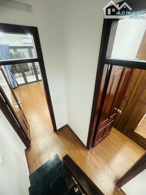 Siêu Phẩm Nhà Dân Xây Full NT Ở Huỳnh Thúc Kháng,HĐ.Ô Tô Đỗ Cửa.Gía 12.8Tỷ Có TL - 1
