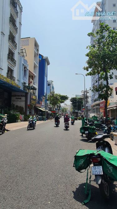 Building mặt tiền Nguyễn Phúc Nguyên Q.3 , DT: 10 x 25m , hầm 7 tầng , giá 100 tỷ - 1