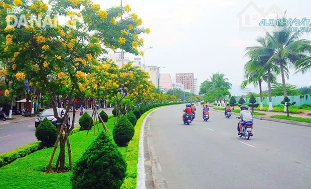 KHÁCH SẠN TRUNG TÂM 4 TẦNG - LÔ ĐÔI- DÒNG TIỀN TỐT- NGAY BẾN XE- GIÁ HẤP DẪN - 1