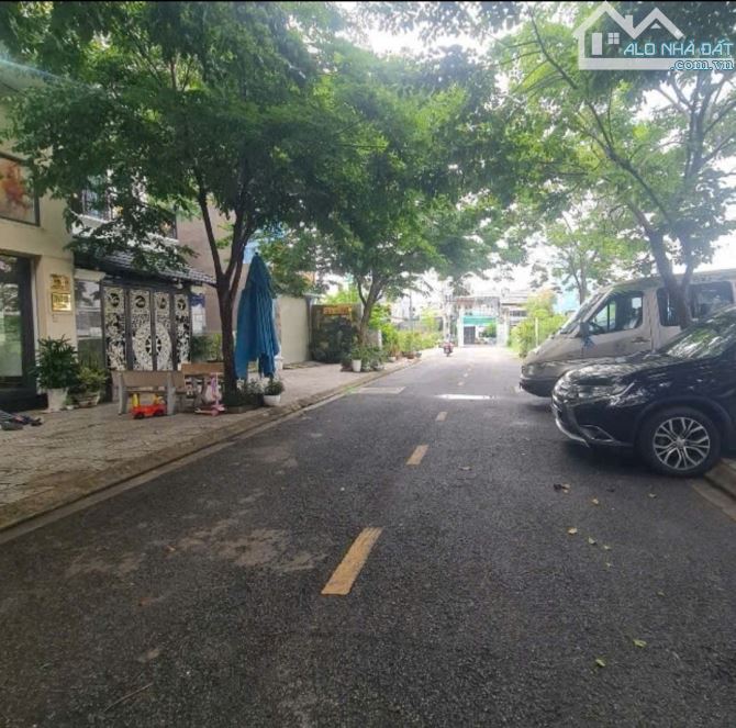 CHỦ BÁN NHANH, GIẢM SÂU, CÒN 5TY999, 5 TẦNG, ĐƯỜNG 10M, VỈA HÈ 3M. TRẦN THỊ CỜ, Q12 - 1