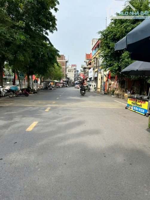 BÁN ĐẤT TT TRẠM TRÔI -  LÔ GÓC - KINH DOANH - Ô TÔ - GIÁ 90TR/M - 1