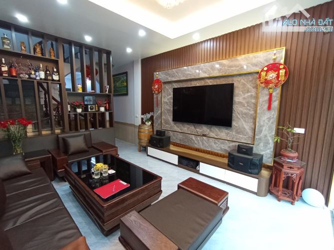 NHÀ ĐẸP MỄ TRÌ – 6 TẦNG MỚI – GẦN PHỐ – GẦN Ô TÔ – GIÁ 6,3 TỶ - 1