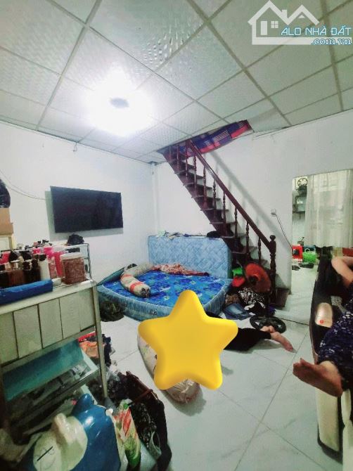 TỔNG GIẢM 700TR-Sát Quận 1- Nhà NỞ HẬU - Đường Đinh Tiên Hoàng 50m2 - 1