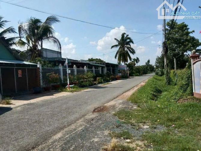 Kẹt tiền Chủ Ngộp Cần Bán nhanh Căn nhà ở Gia Lộc Trảng Bàng 670triệu Sổ Hồng Riêng 309m2 - 1