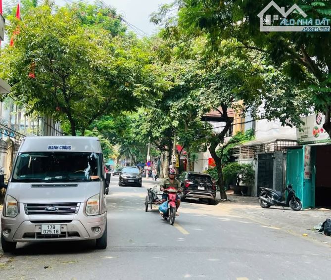 Mặt phố Nguyễn Khả Trạc, 50m2 5 tầng, Vỉa Hè, Otô tránh, Kinh doanh giá 22,9 tỷ - 1
