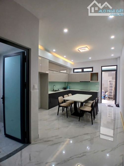BÁN NHÀ ĐƯỜNG 8M-  HỒ HỌC LÃM AN LẠC BÌNH TÂN 80M-  4 TẦNG SÂN THƯỢNG 4PN 5WC NHỈNH  6 TỶ - 1
