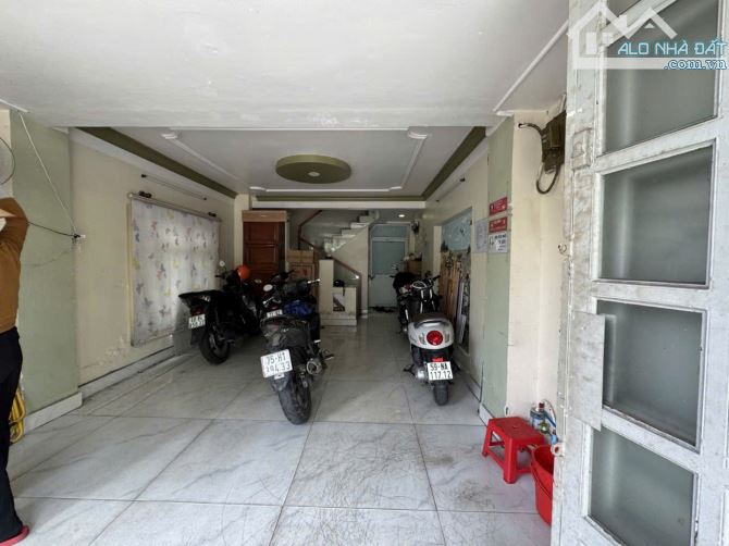 Bán Gấp nhà mặt tiền Đ số 2 gần Aeon Tân Phú nhựa 10m dòng tiền 17tr/th 70m2,4 Tầng 7 tỷ 4 - 1