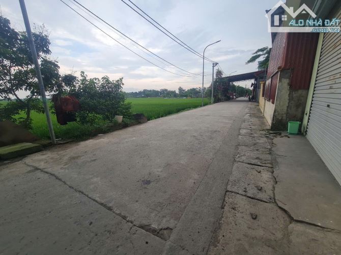 Bán gấp 99m bìa làng Dục Tú, có nhà 3 tầng, cho thuê 6 tr/tháng, sát nút giao cầu Tứ Liên - 1