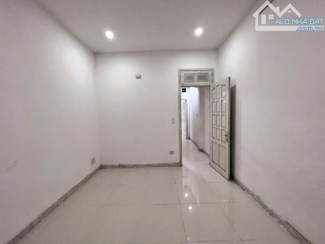 NHÀ ĐẸP LẠC LONG QUÂN – CẦU GIẤY – 6 TẦNG – THANG MÁY – Ô TÔ – 11.5 TỶ - 1