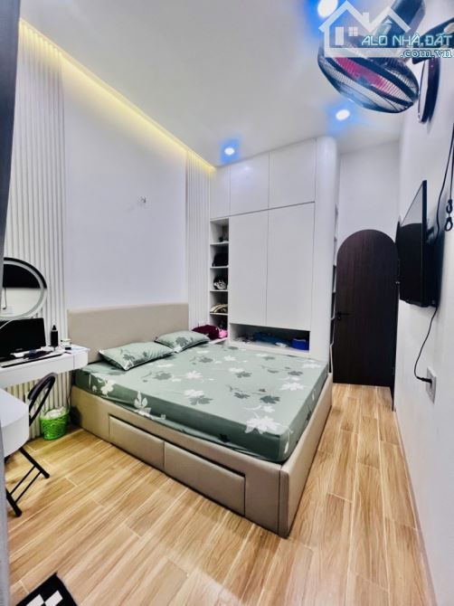 NHÀ ĐẸP 3 TẦNG - SÁT KDL SUỐI TIỀN - NHỈNH 5 TỶ - FULL NỘI THẤT - 14