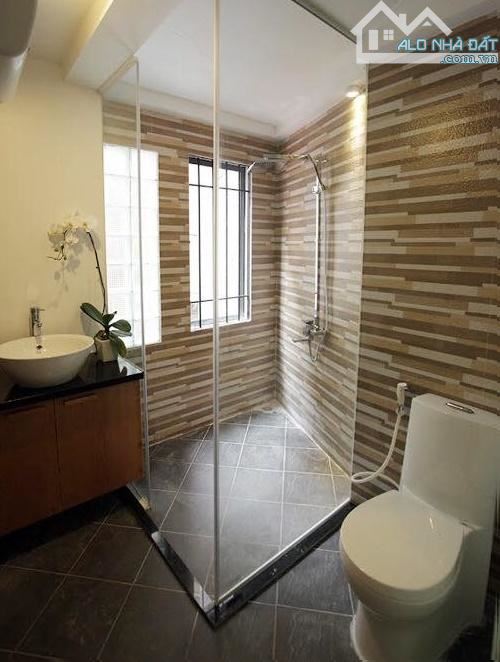 Bán gấp nhà phố Hoàng Văn Thái, gần ô tô, 55m2, 4 tầng, 14,3 tỷ. - 2