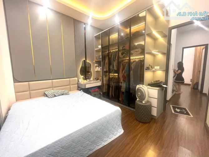 Bán Nhà Kim Giang – Nhà Đẹp, Ô Tô Tránh, 3 Ngủ, Đầy Đủ Nội Thất – Chỉ 5 Tỷ, Gần Công Viên, - 2