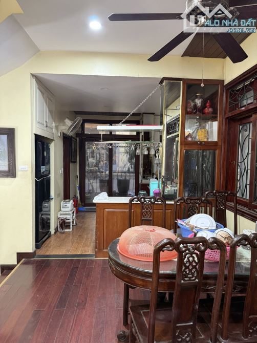 BÁN GẤP NHÀ PHÂN LÔ, TRẦN QUỐC HOÀN, Ô TÔ, 40M, 5 TẦNG, 14.3 TỶ - 2