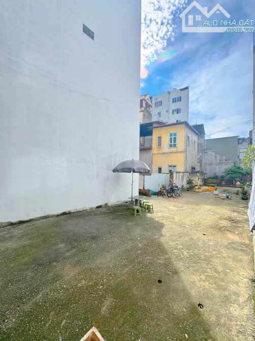 BÁN GẤP LÔ ĐẤT MẶT PHỐ TRƯỜNG LÂM – GẦN BV ĐỨC GIANG – 173M2 - 2