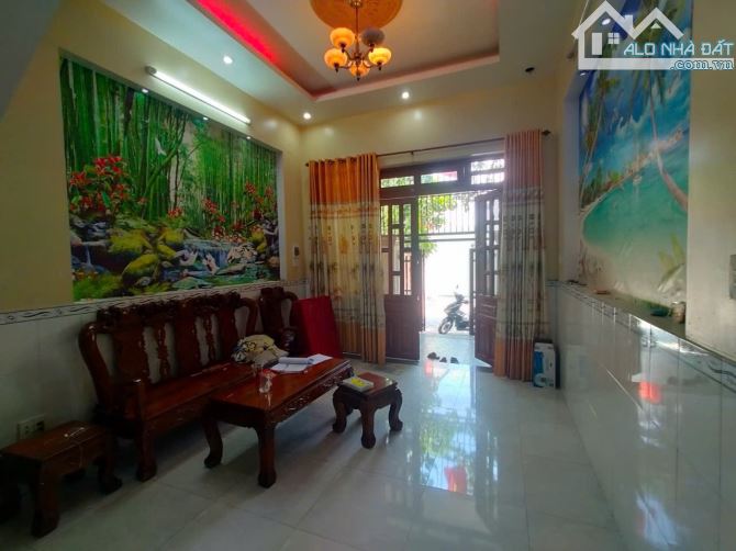 Nhà phố gần kdc Tứ Hải, phường Tân Đông Hiệp, TP Dĩ An. 3,5 tỷ - 2