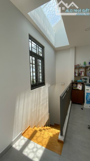 BÁN NHÀ 3 TẦNG DT 80M2 - SỔ HỒNG RIÊNG - ĐC: 1419 LÊ VĂN LƯƠNG PHƯỚC KIỂN - 2