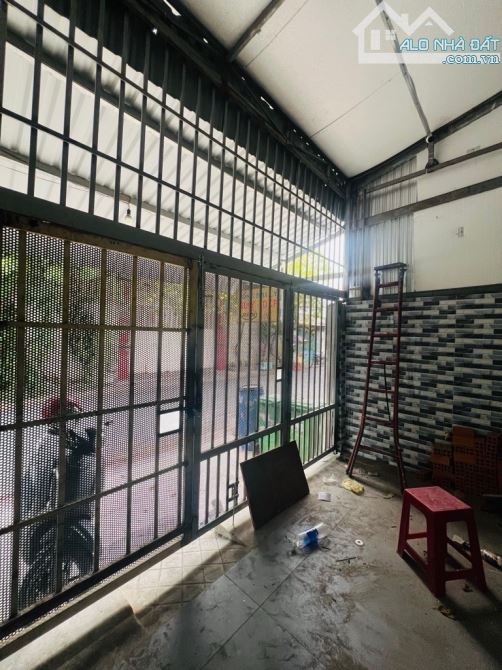 DIỆN TÍCH KHỦNG, SÁT KHU TÊN LỬA, NGANG 5X28M 3 TẦNG, DÒNG TIỀN 28 TRIỆU/TH, CHỈ 10 TỶ 5 - 2