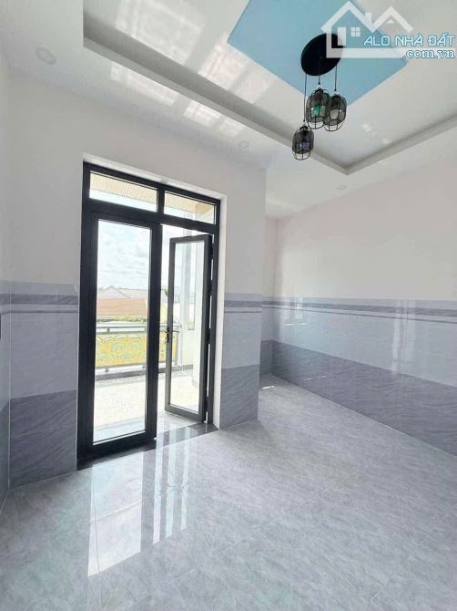 NHÀ MỚI PHƯỜNG 5 TP MỸ THO ĐƯỜNG Ô TÔ GẦN SIÊU THỊ COOPMART - 2