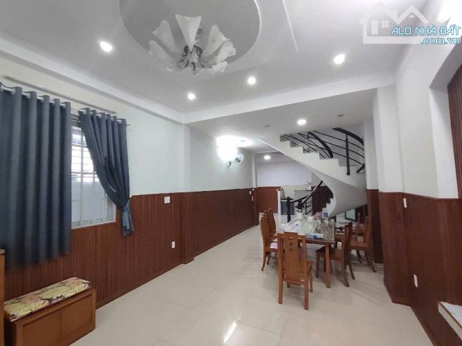 Bán Nhà 3 Tầng Khu Bên Sông Hiệp Bình Chánh 106m2 Ngang 6.5m Gần Gigamall Nhỉnh 8 Tỷ - 2
