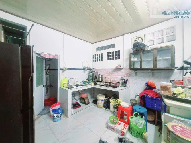 TỔNG GIẢM 700TR-Sát Quận 1- Nhà NỞ HẬU - Đường Đinh Tiên Hoàng 50m2 - 2