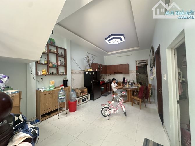 🌺 Nhà 2TẦNG hẻm 6m, đường THẠNH XUÂN 52, phường TX, Q12, DT 106m2(6.7x15,8)💲6.3 tỷ( - 2