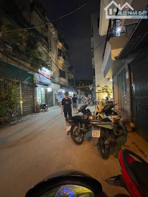 Bán nhà phân lô Phan Đình Giót, Thanh Xuân 110m2, mt 6.5m, 2 thoáng, chỉ 32 tỷ. - 2