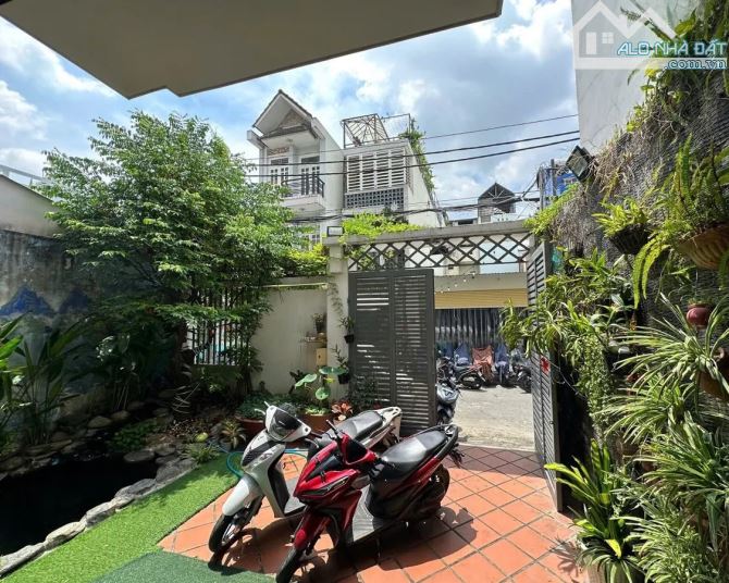 SIÊU PHẨM! Villa CHÂU ÂU Ngay Tân Quý, Tân Phú – 162m² (7x22m) Nở Hậu, 4 Tầng - 19.5 Tỷ - 2