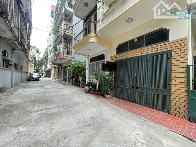 NHỈNH 10 TỶ- nhà Phân Lô MINH KHAI, Hai Bà Trưng, lô góc, Ô tô vào nhà. - 2